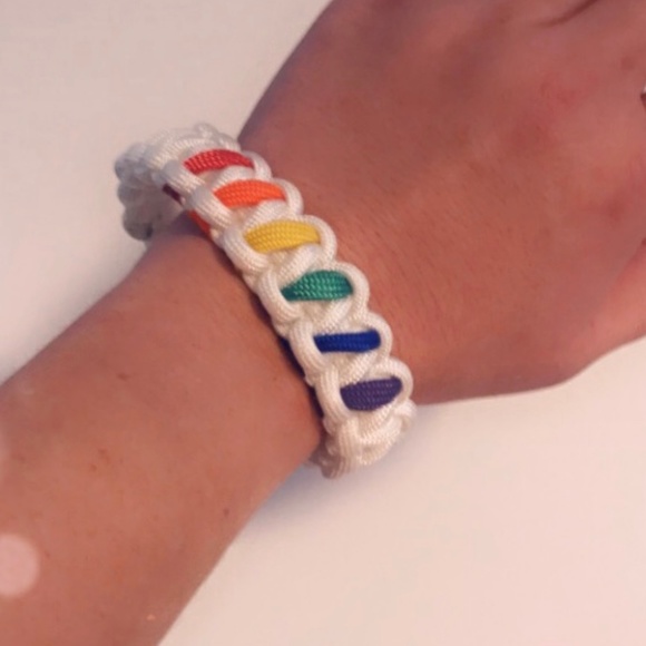 Rainbow 🌈Paracord Bracelet Pride💕💙💚❤️🧡💛 - Picture 5 of 8